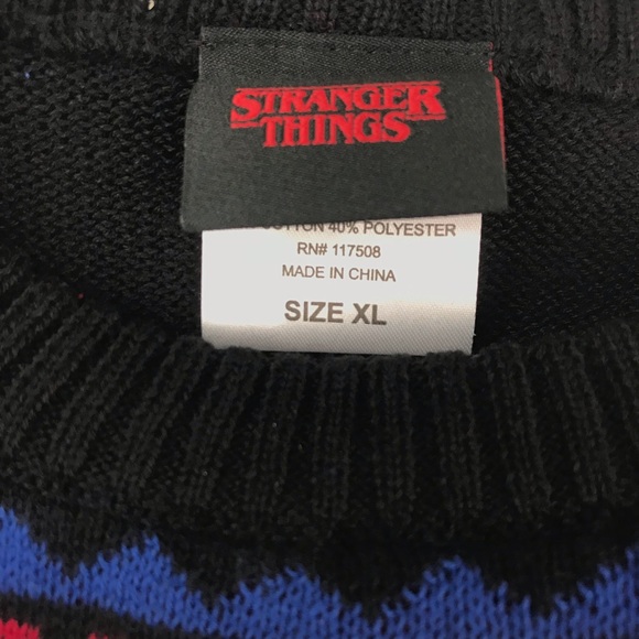 Sold! NWT Netflix Stranger Things Christmas - Picture 3 of 4